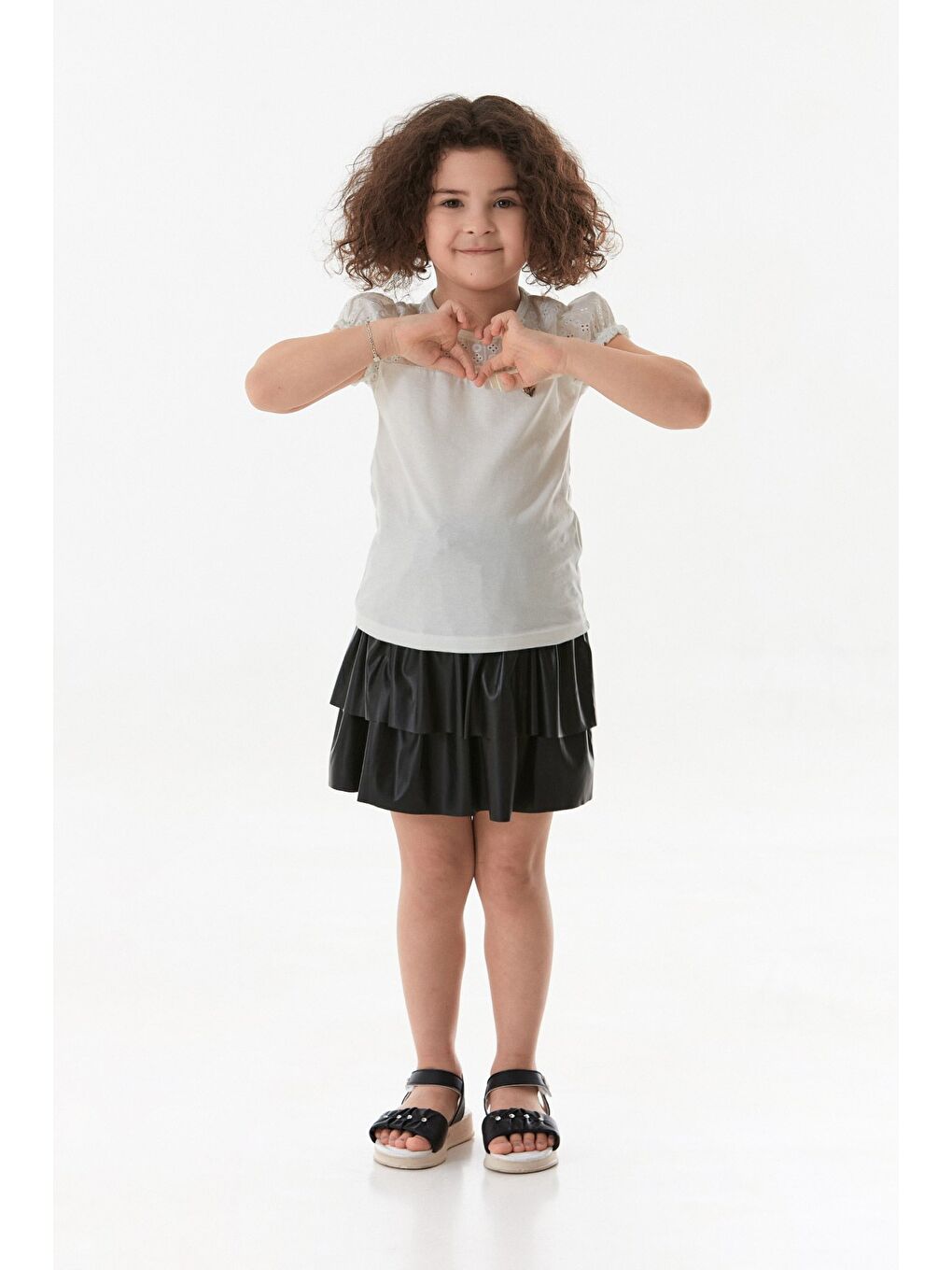 Ekru Fiyonk Detaylı Kız Çocuk Bluz-3