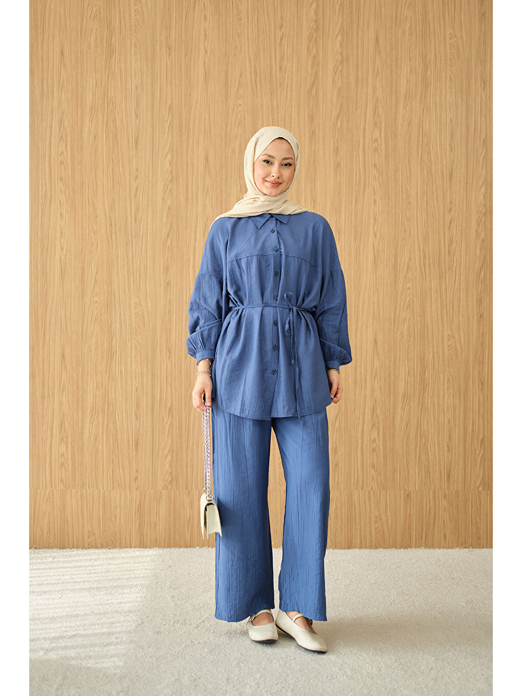 Kadın Kırışık Desen Bel Bağlamalı Gömlek Yaka Takım Saks Mavi
