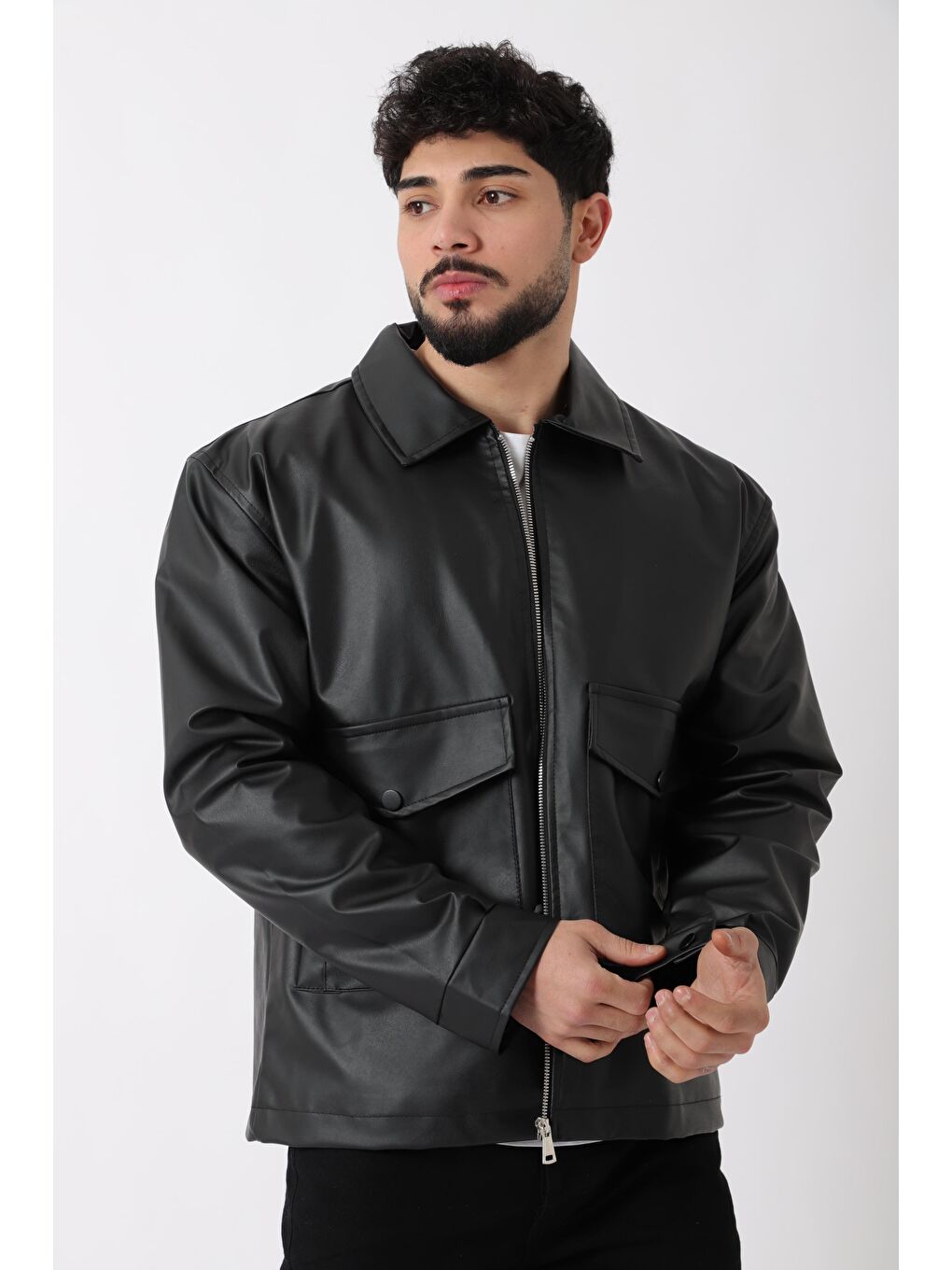 Siyah Torba Cepli Yakalı Suni Deri Mont PLDP 2997_50444-1