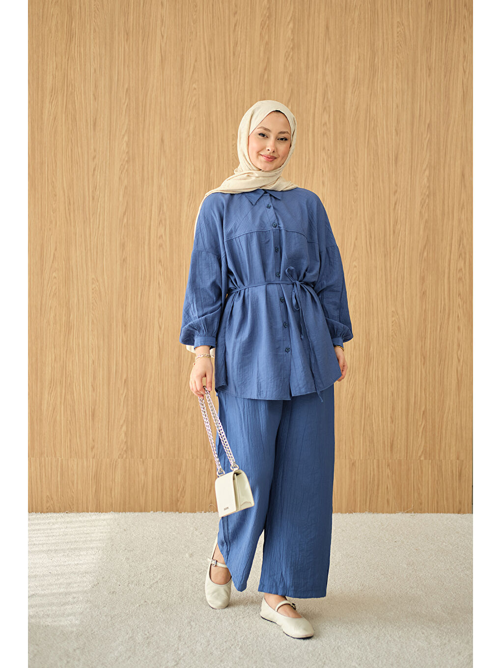 Kadın Kırışık Desen Bel Bağlamalı Gömlek Yaka Takım Saks Mavi-1