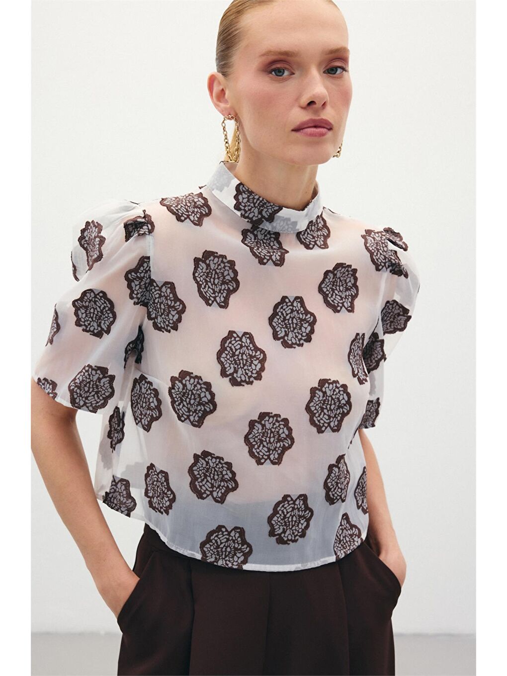 Kahverengi Organze Kısa Kol Bluz - Kahve-2