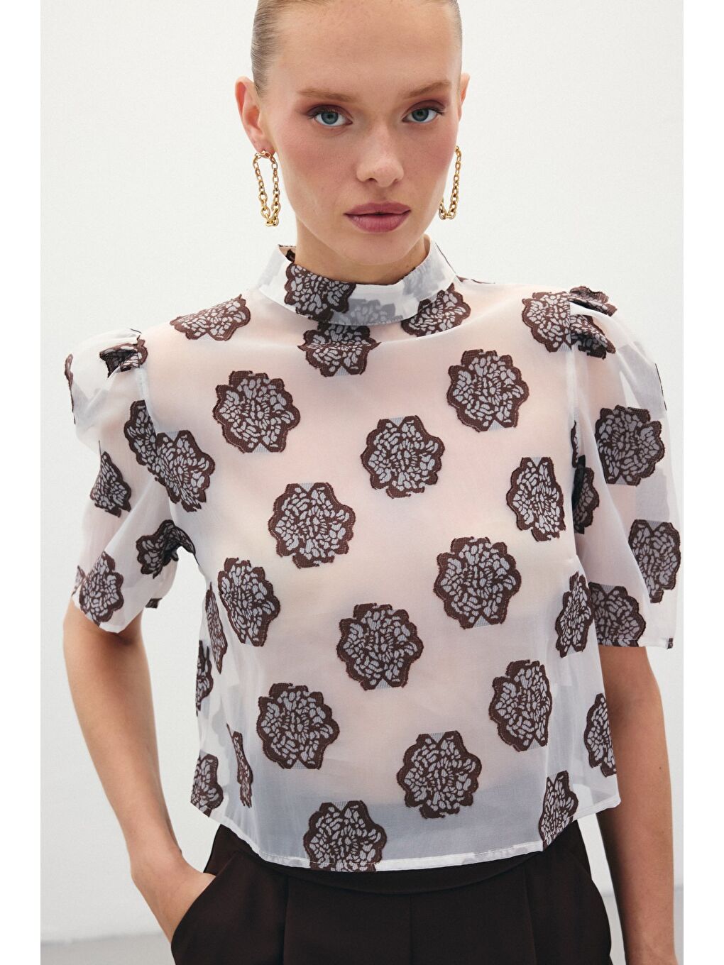 Kahverengi Organze Kısa Kol Bluz - Kahve-4