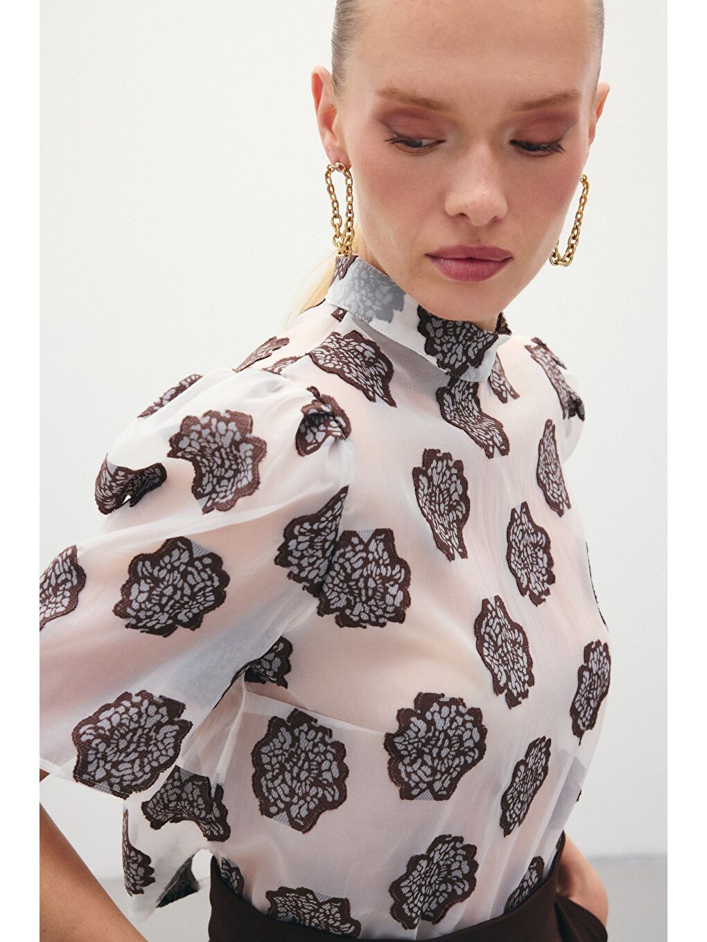 Kahverengi Organze Kısa Kol Bluz - Kahve-6