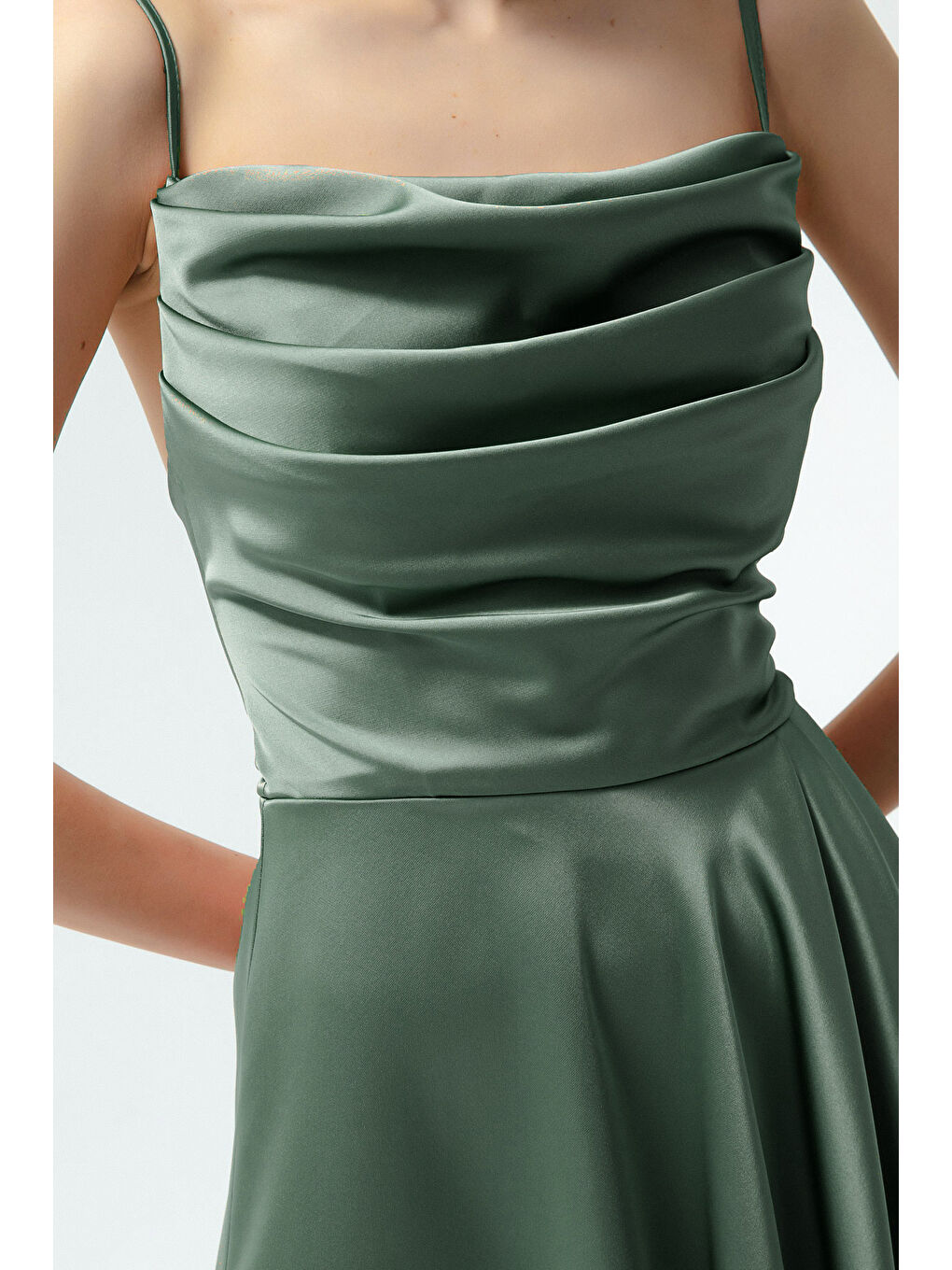 Mavi Kadın Firuze Volanlı Yırtmaçlı Saten Midi Boy Abiye & Mezuniyet Elbisesi-1