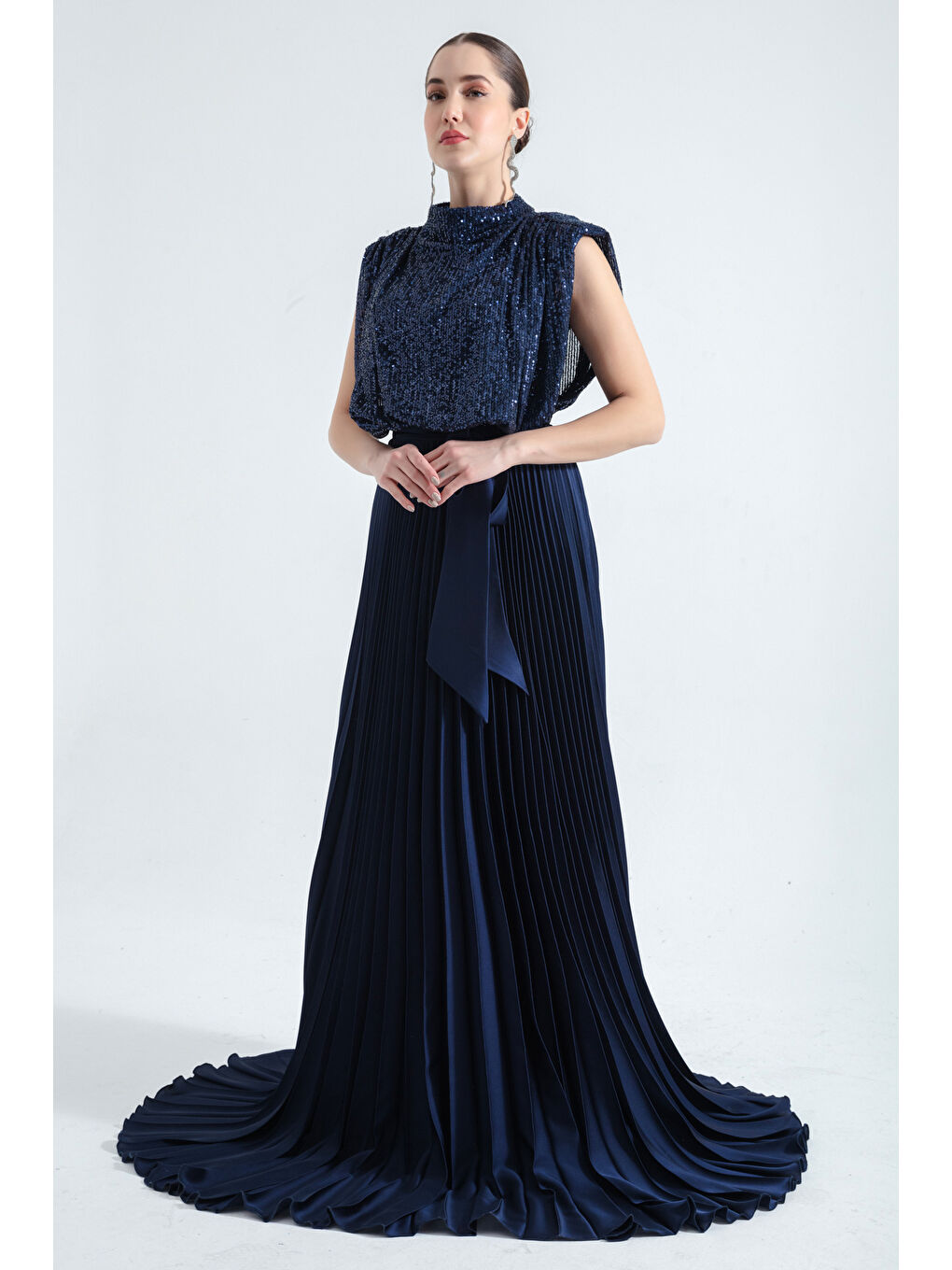 Kadın Lacivert Pul Payetli Uzun Abiye Elbise-2