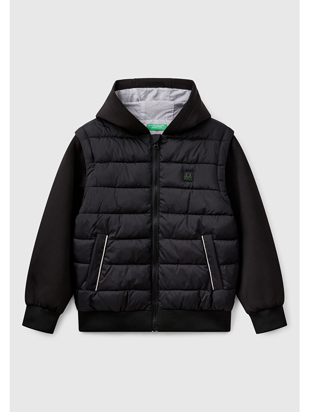 Erkek Çocuk Siyah Logo Detaylı Cepli Sentetik Dolgulu Kapüşonlu Puffer Yelek