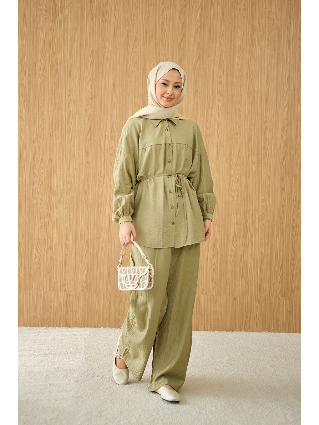 Kadın Kırışık Desen Bel Bağlamalı Gömlek Yaka Takım Yeşil