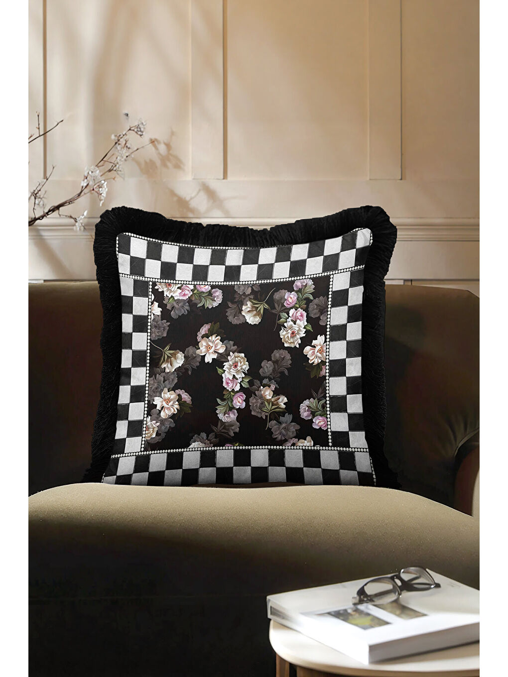 Karışık Lüks Çiçekli Saçaklı Yastık Kılıfı - Romantik Vintage Siyah Püsküllü Kırlent Kılıfı-1