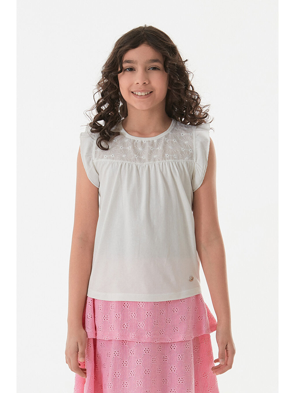 Ekru Kolu Fırfırlı Çiçek Nakışlı Kız Çocuk Bluz-1