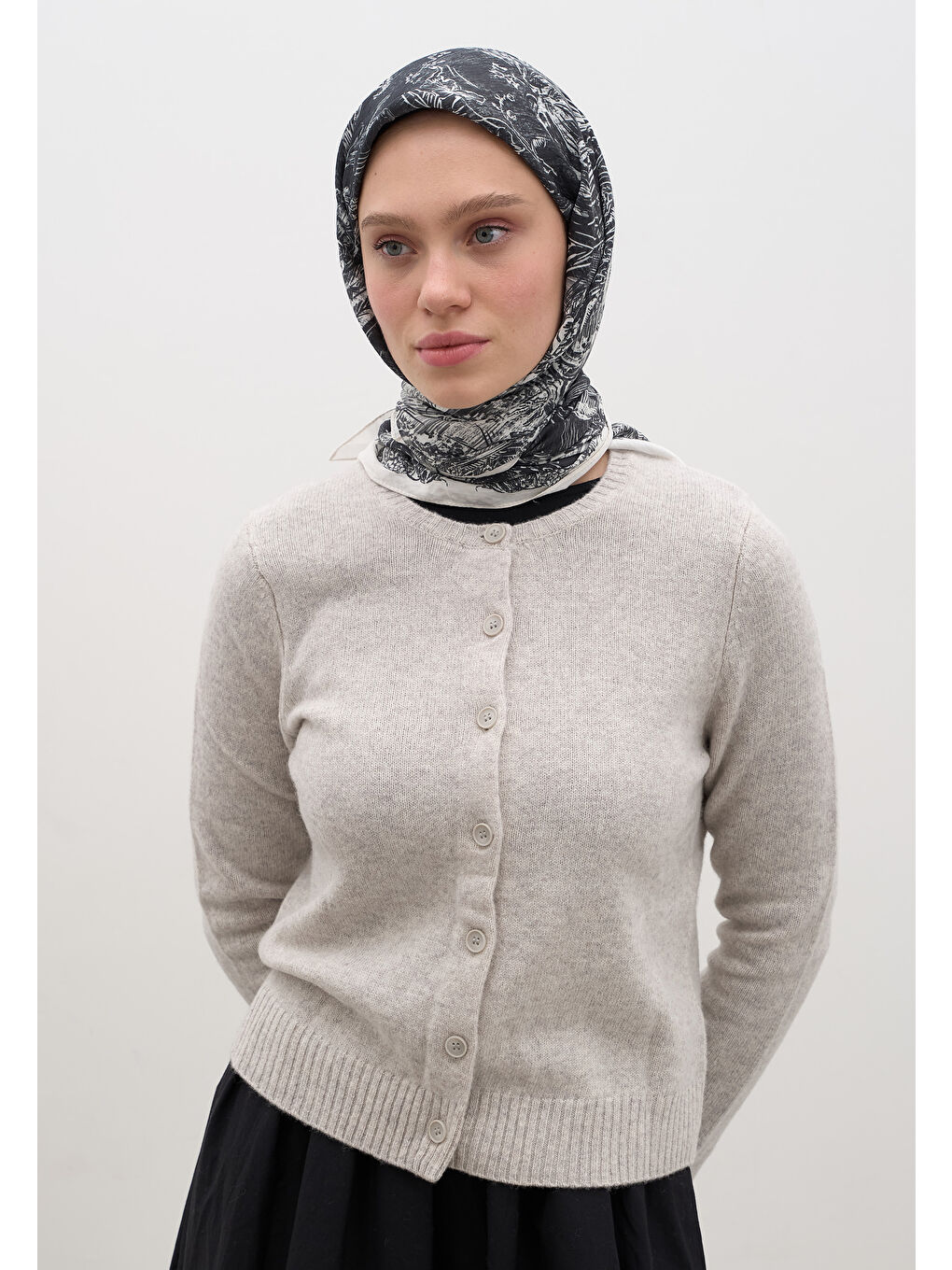 Secret Elegance Desen Pamuklu Viskon Eşarp Lacivert