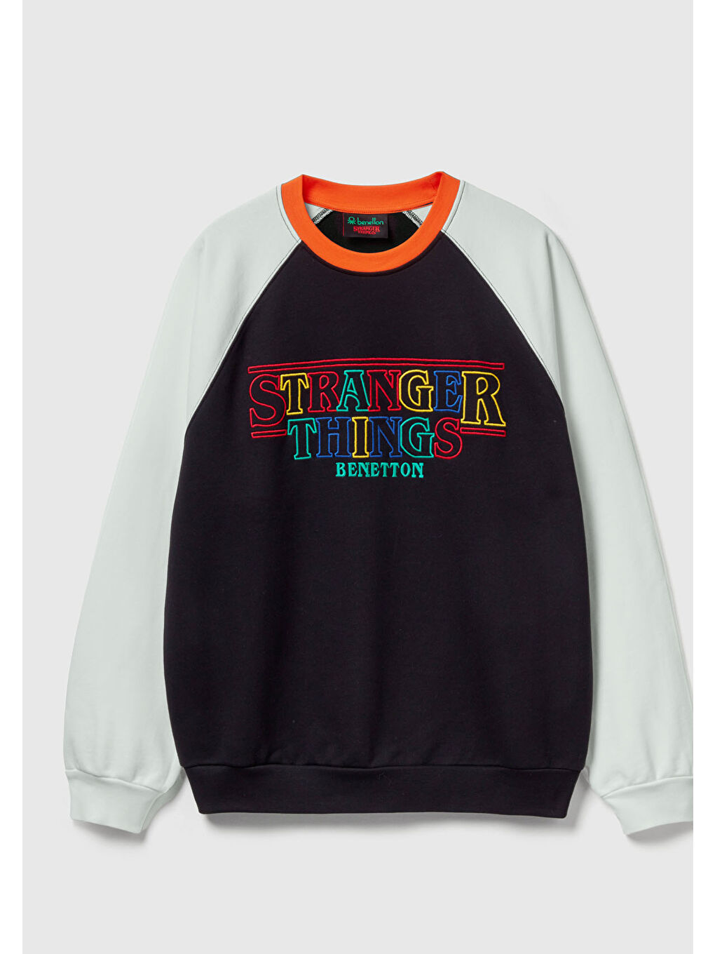 Erkek Siyah %100 Pamuk Relaxed Fit Stranger Things Baskılı Sweatshirt-1