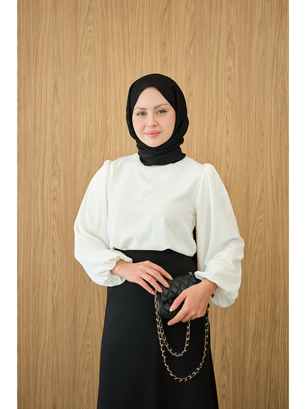 Kadın Dik Yakalı Ve Balon Kol Bluz Beyaz-3