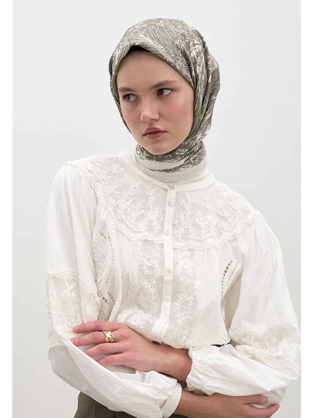 Secret Elegance Desen Pamuklu Viskon Eşarp Haki-1