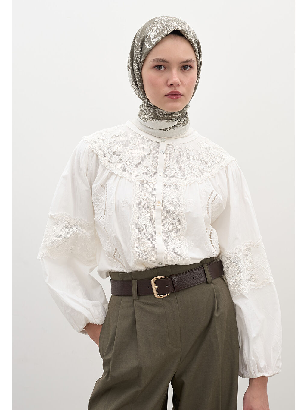 Secret Elegance Desen Pamuklu Viskon Eşarp Haki-2