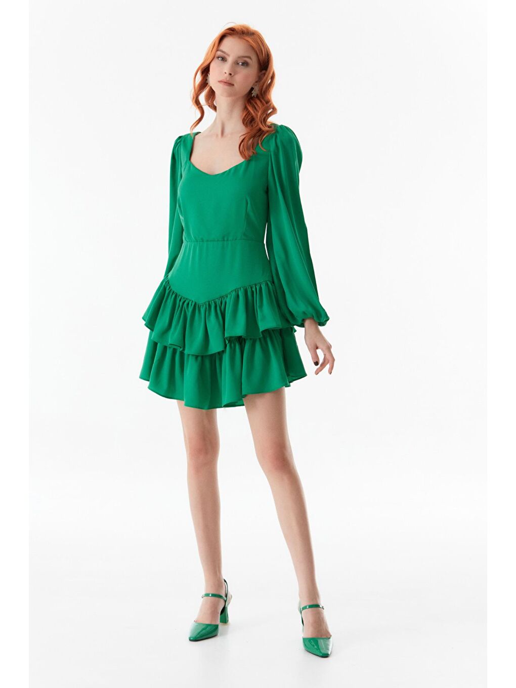 Yeşil Etek Ucu Fırfırlı Elbise-2