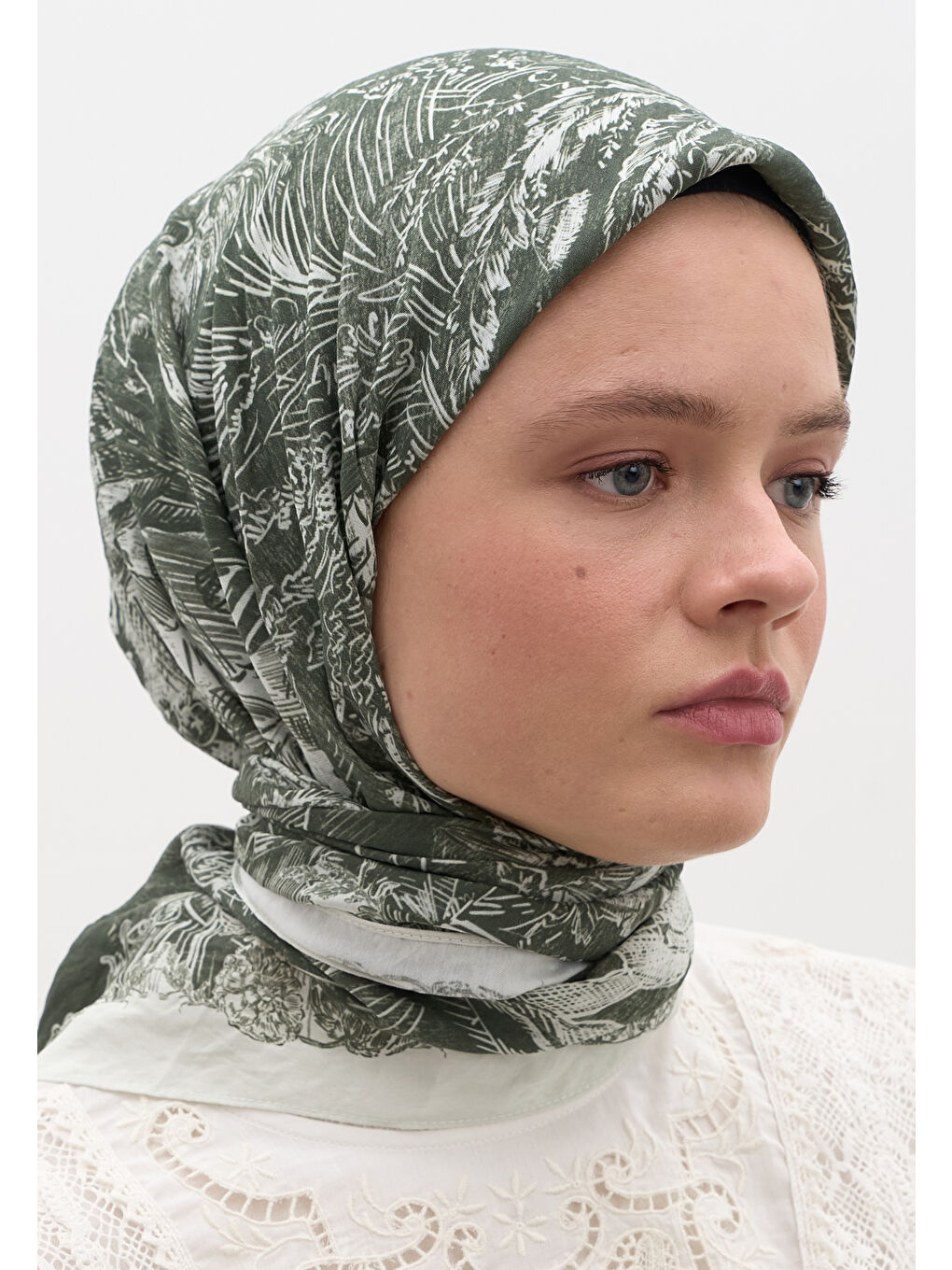 Secret Elegance Desen Pamuklu Viskon Eşarp Koyu Yeşil-2