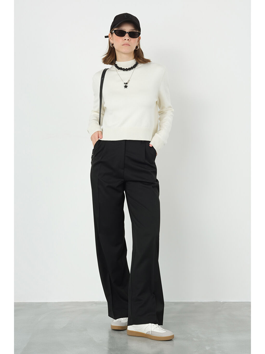 Pileli Yüksek Bel Pantolon Siyah