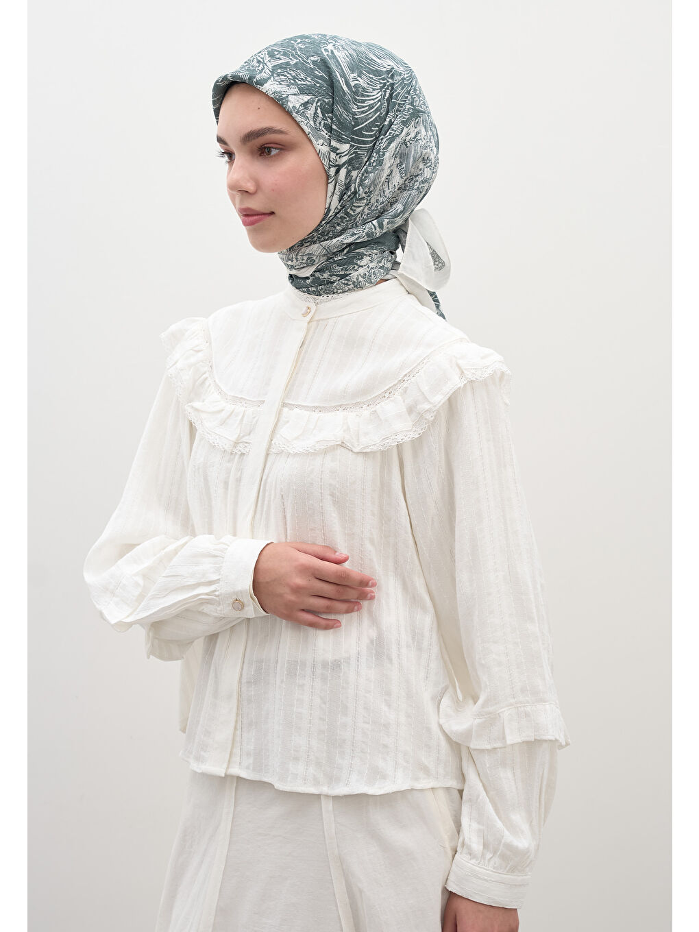 Secret Elegance Desen Pamuklu Viskon Eşarp Petrol-2