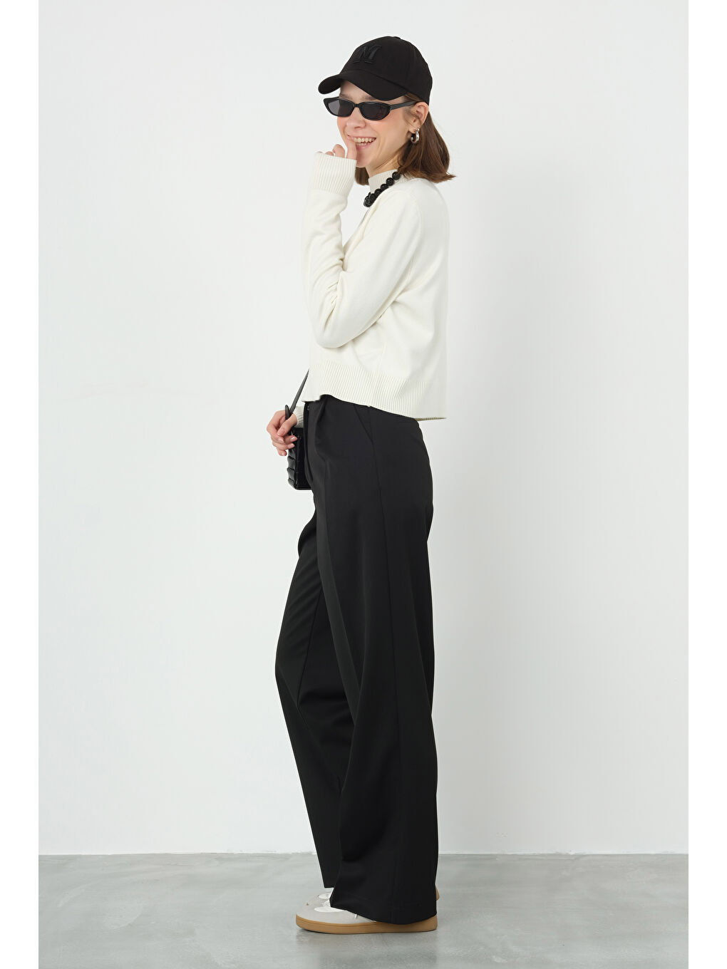 Pileli Yüksek Bel Pantolon Siyah-3