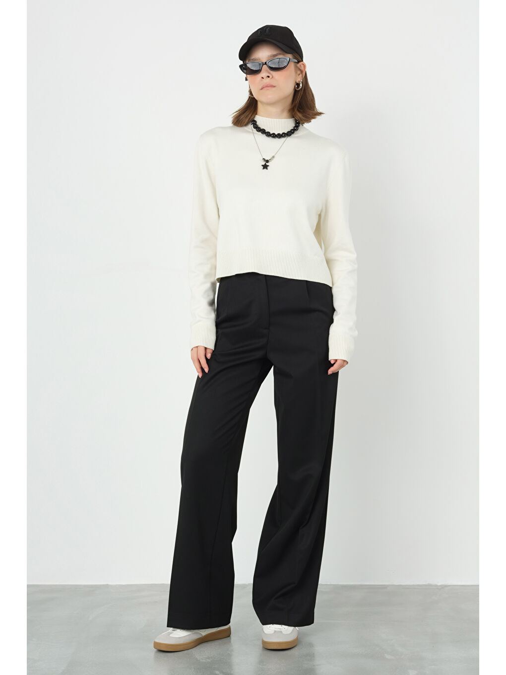 Pileli Yüksek Bel Pantolon Siyah-4