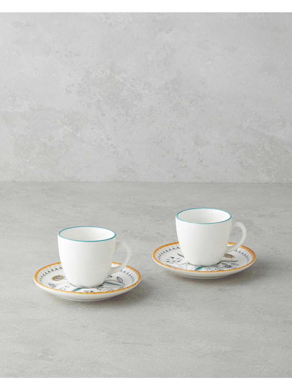 Beyaz Zelia Bone Porselen 4 Parça 2 Kişilik Kahve Fincan Takımı 90 ml Renkli