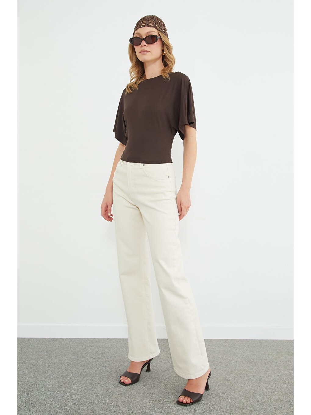 Kahverengi Yarasa Kol Bisiklet Yaka Crop Bluz-3