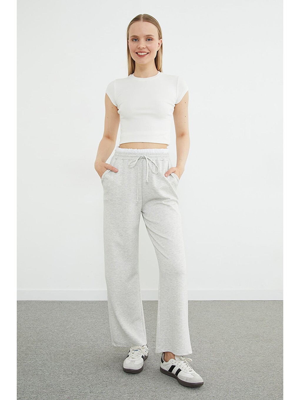 Gri Beli Garnili Cepli Modal Pantolon-2