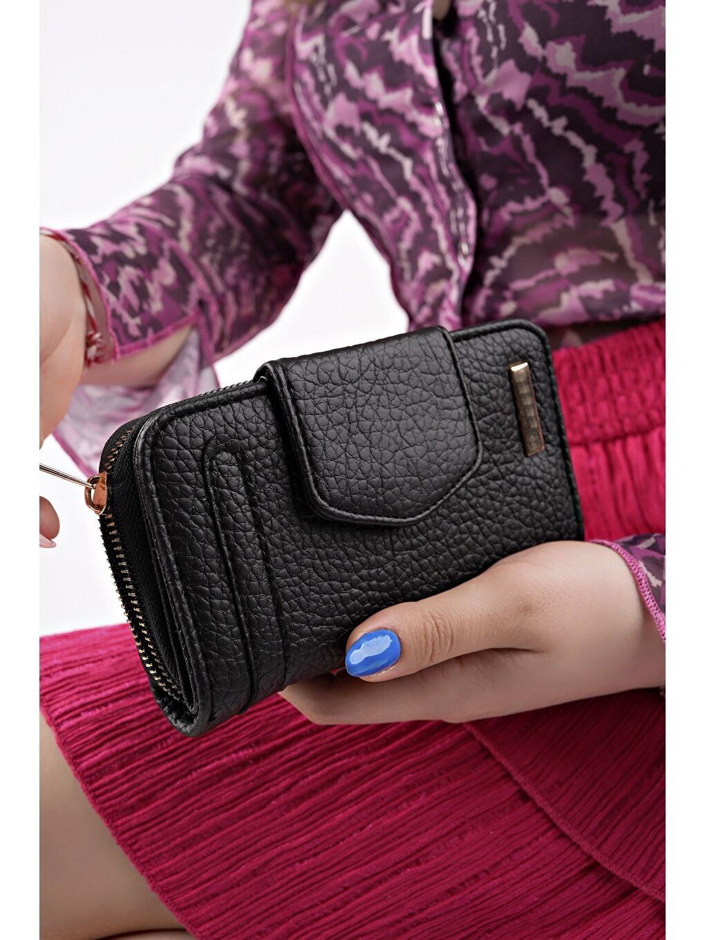 Siyah CHEKO Bozuk & Kağıt Para Bölmeli Fermuarlı Kartlık Kadın Cüzdan-2