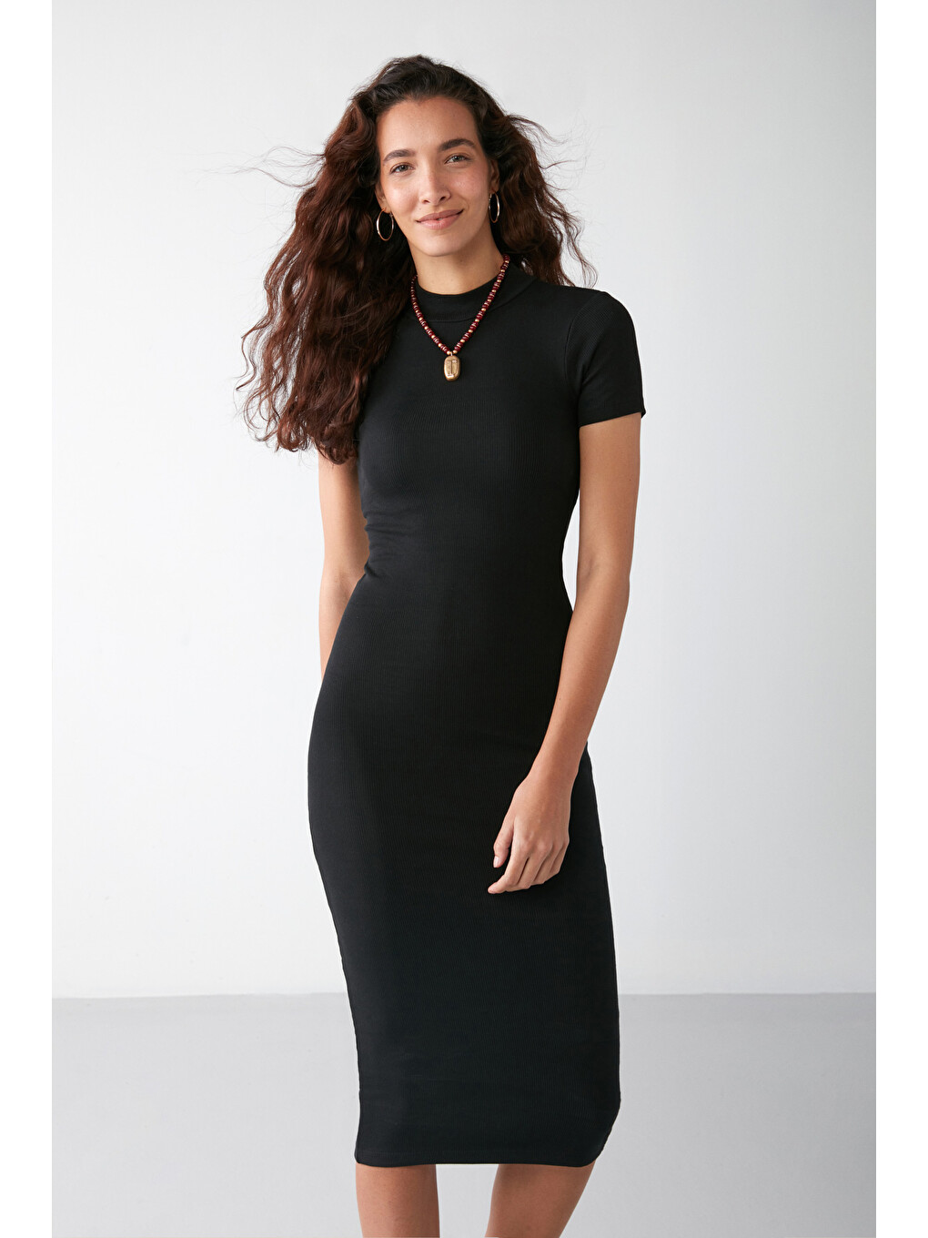 Layana Kadın Kapüşonlu Slim Fit Uzun Kollu Siyah Elbise-1