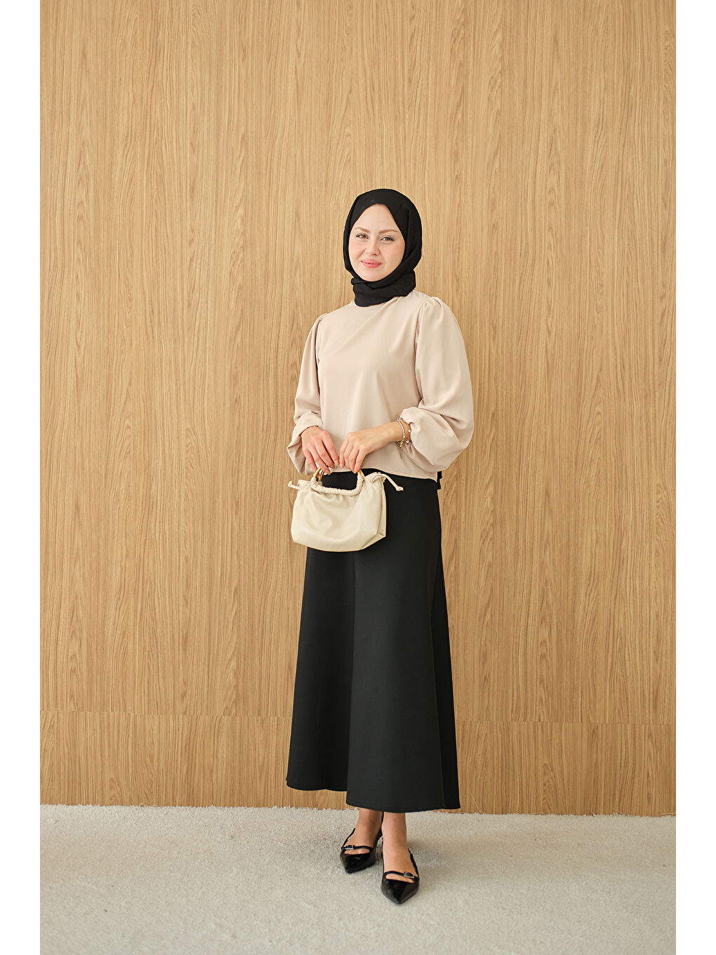 Ekru Kadın Dik Yakalı Ve Balon Kol Bluz Krem-2