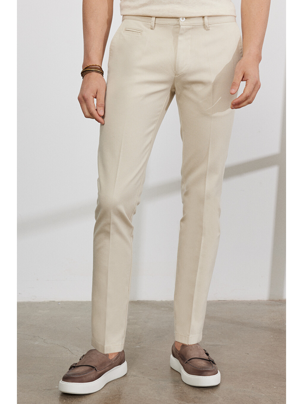 Erkek Ekru Slim Fit Dar Kesim Yan Cepli Pamuklu Esnek Armürlü Pantolon