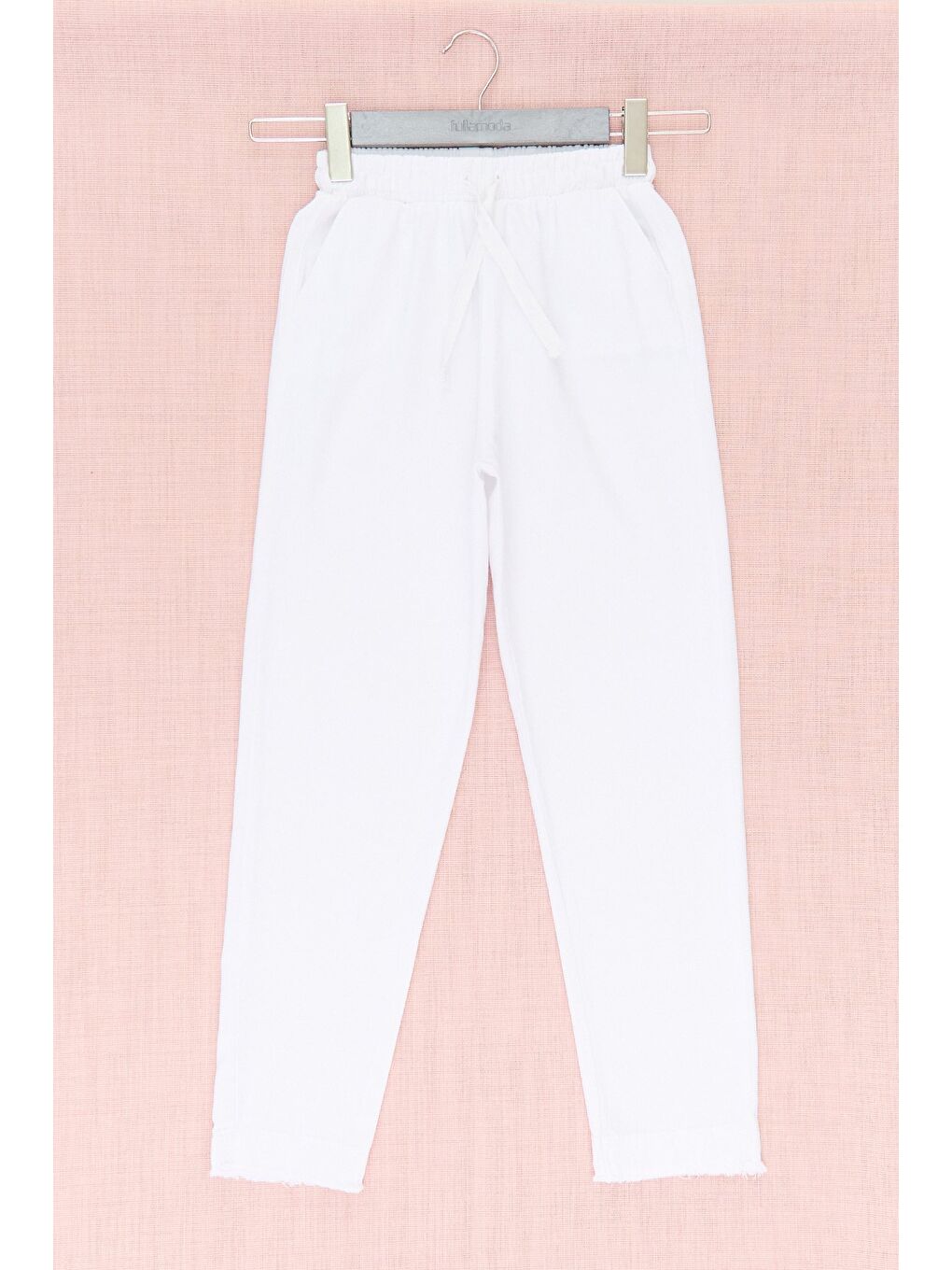 Beyaz Beli Lastikli Paçası Püsküllü Pantolon
