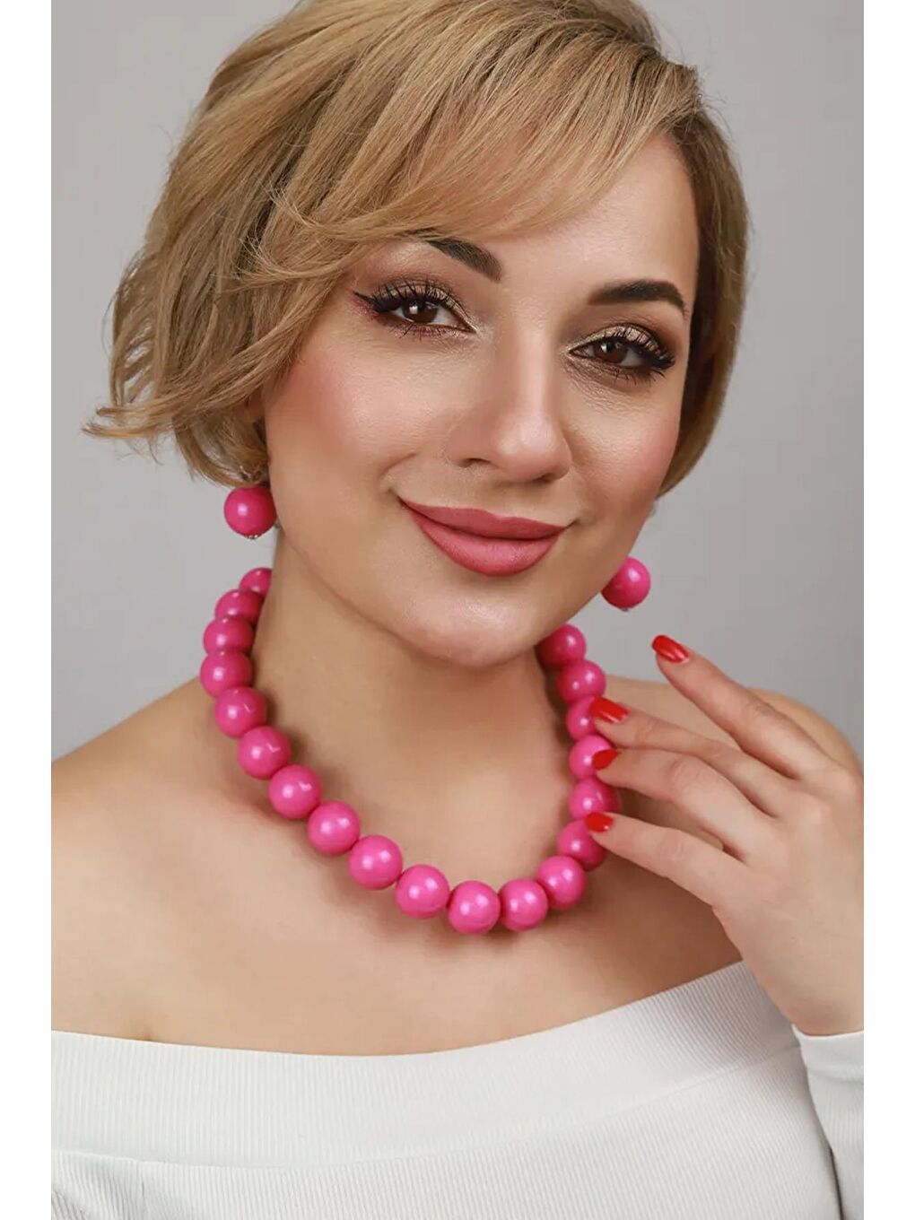 Fuşya Büyük Boncuklu Kadın Kolye - 20mm Boncuklu-3