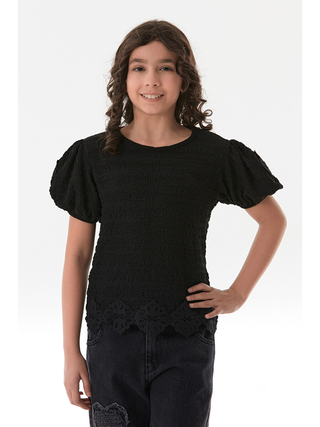 Siyah Beli Güpürlü Balon Kol Kız Çocuk Bluz
