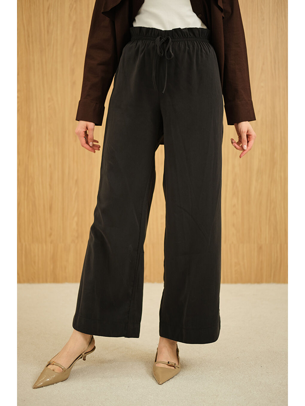 Kadın Beli Lastikli Pantolon Siyah-3