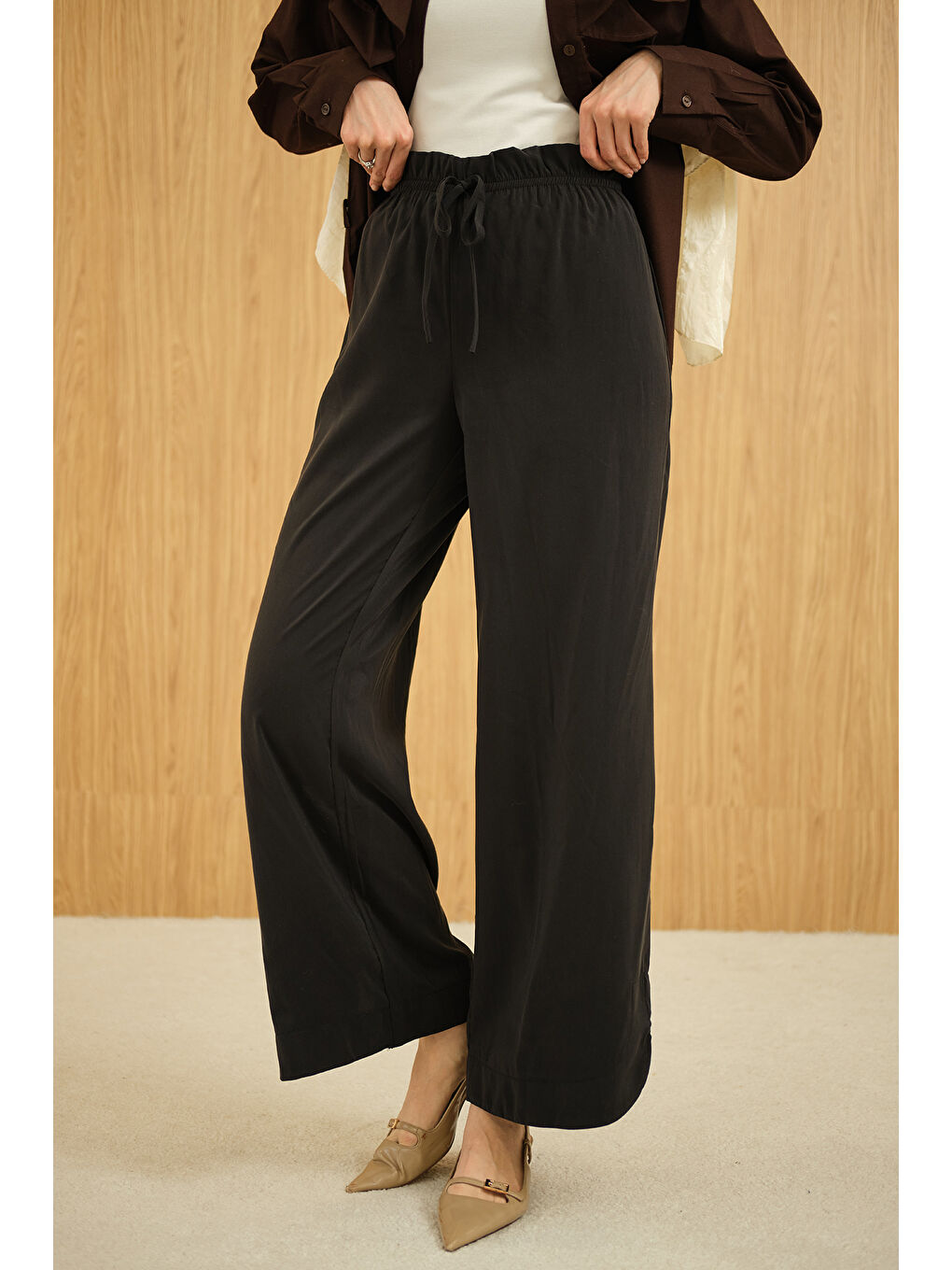 Kadın Beli Lastikli Pantolon Siyah-4