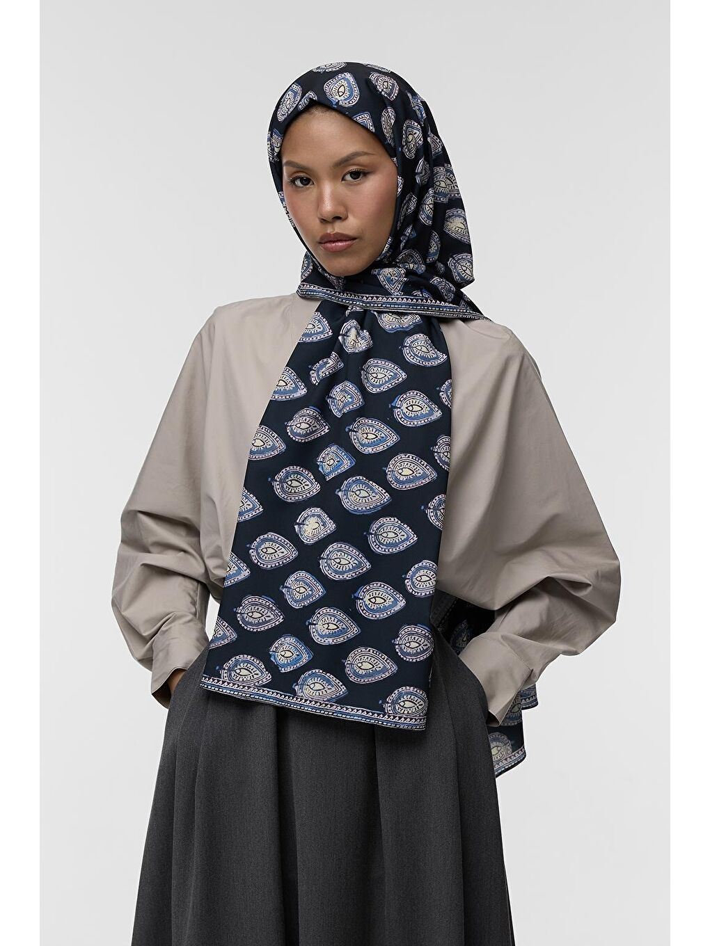 Lacivert Daily Print Şal Irone Desenli-1