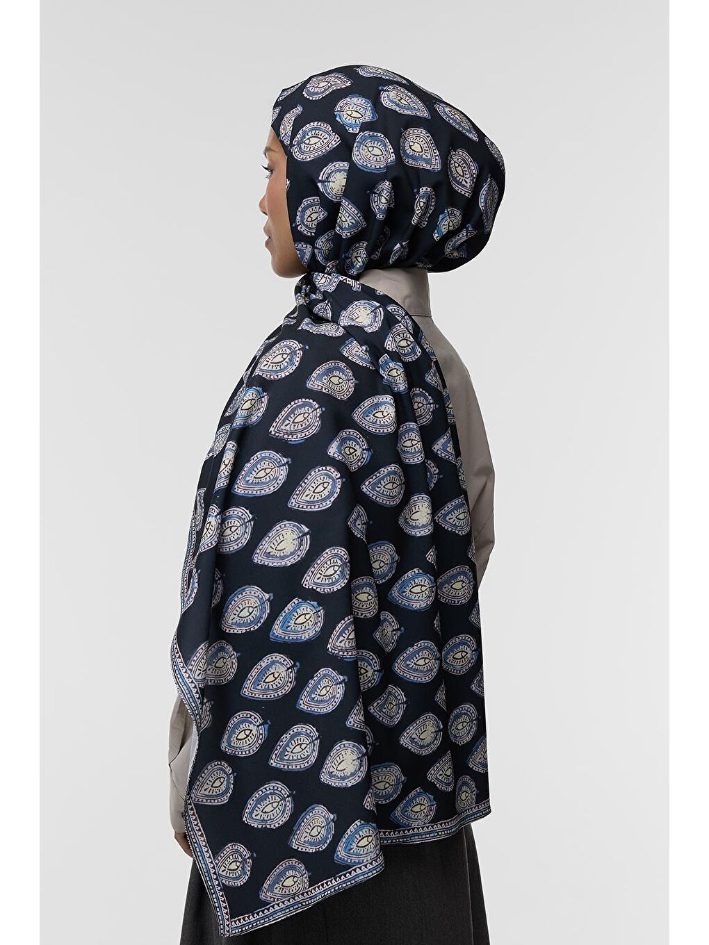 Lacivert Daily Print Şal Irone Desenli-5