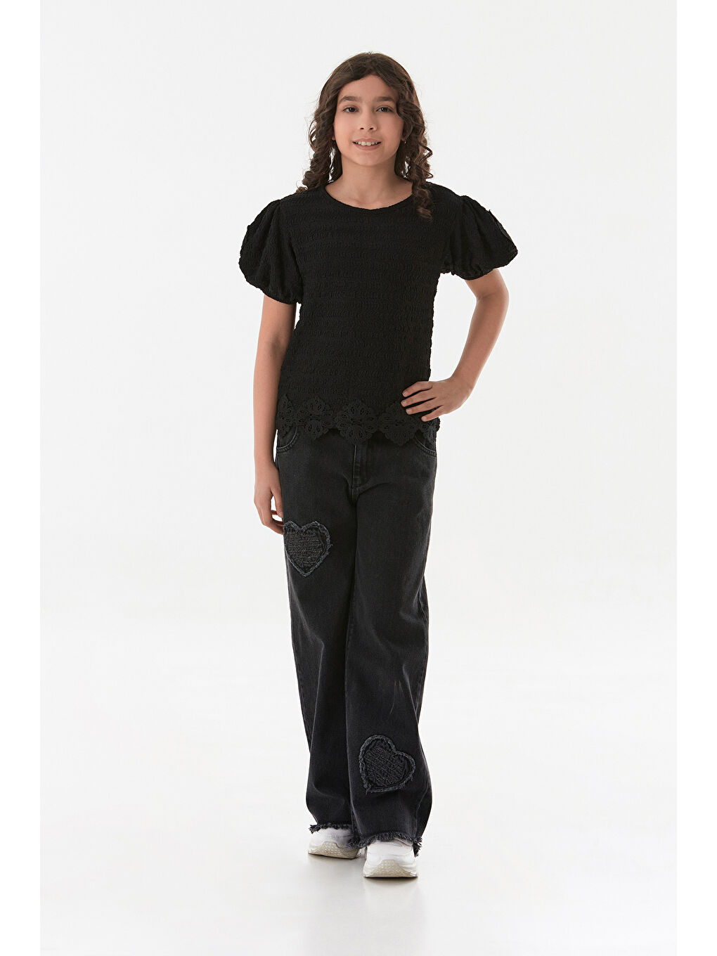 Siyah Beli Güpürlü Balon Kol Kız Çocuk Bluz-2
