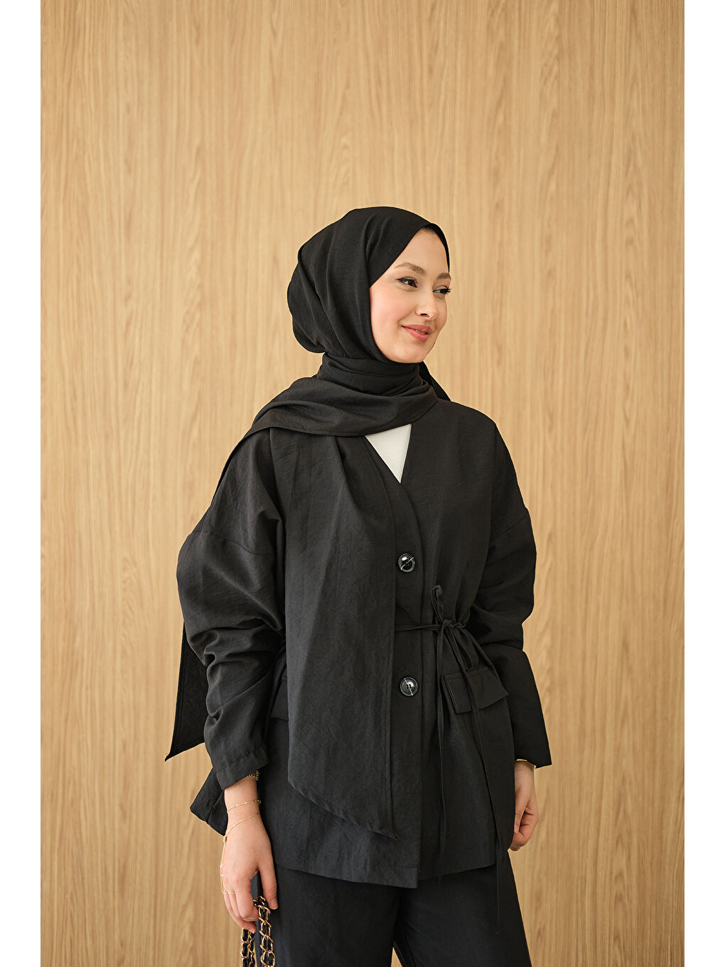 Kadın Gizli Düğme Detay V Yaka Takım Siyah-2