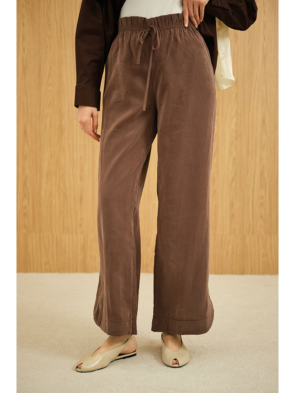 Kadın Beli Lastikli Pantolon Kahverengi-1