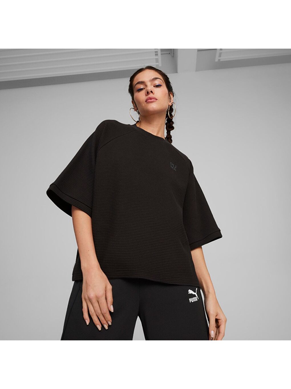 Infuse Relaxed Kadın Siyah Yuvarlak Yaka Tişört