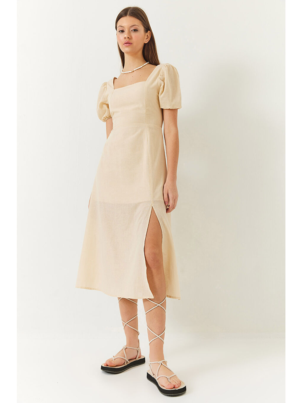 Bej Kadın Karpuz Kol Kare Yaka Sırt Detaylı Yırtmaçlı Keten Elbise-3