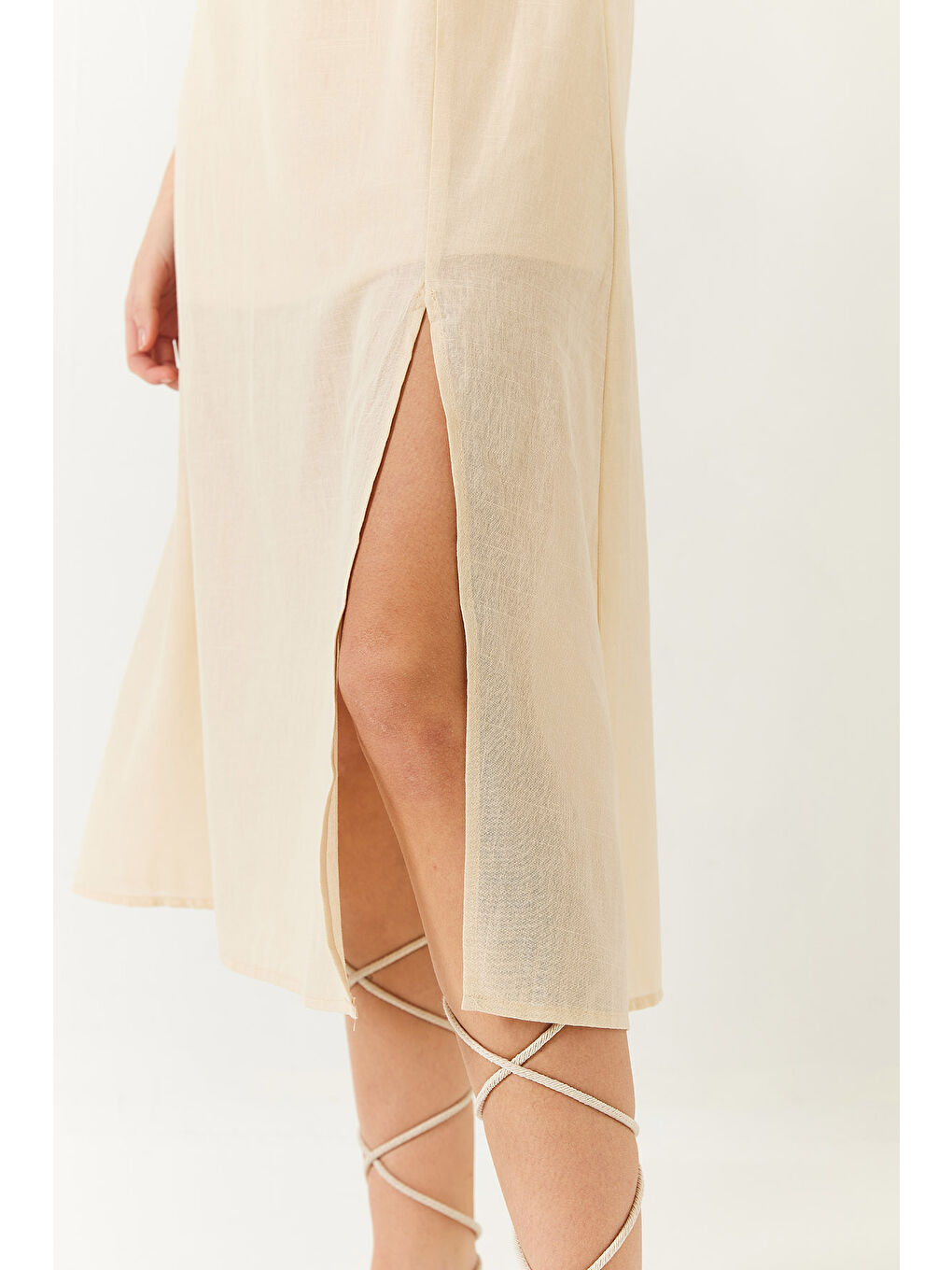 Bej Kadın Karpuz Kol Kare Yaka Sırt Detaylı Yırtmaçlı Keten Elbise-5