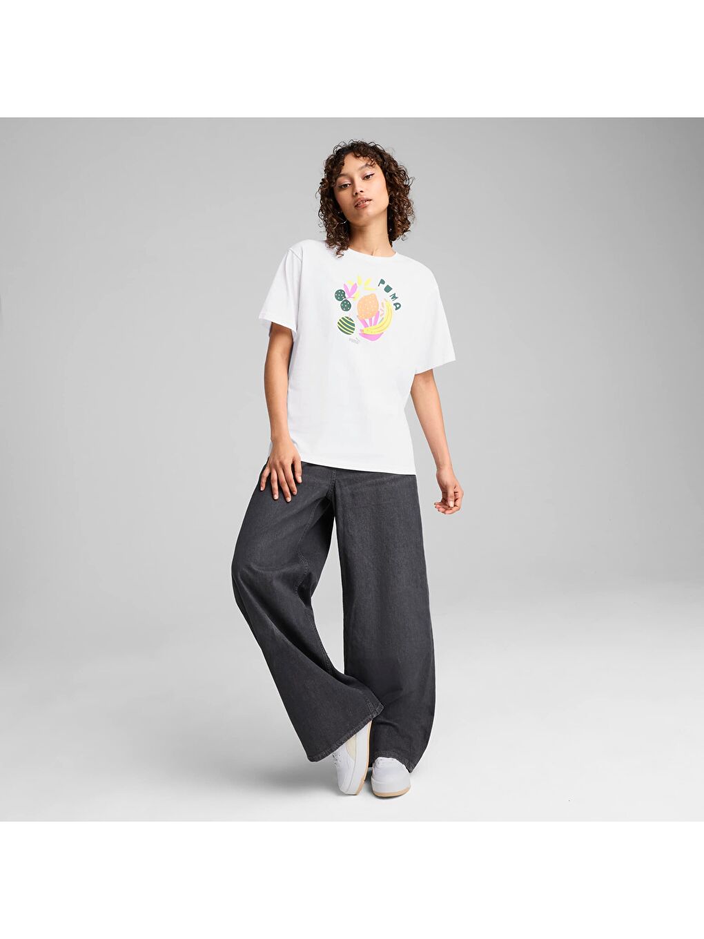 Beyaz GRAPHICS Fruity Kadın Antrenman Tişörtü