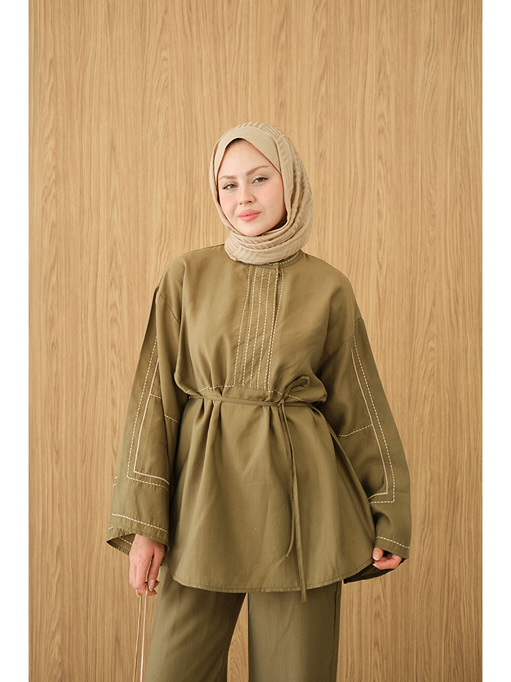 Kadın Nakış Detay Bel Bağlamalı Takım Haki Yeşil-2