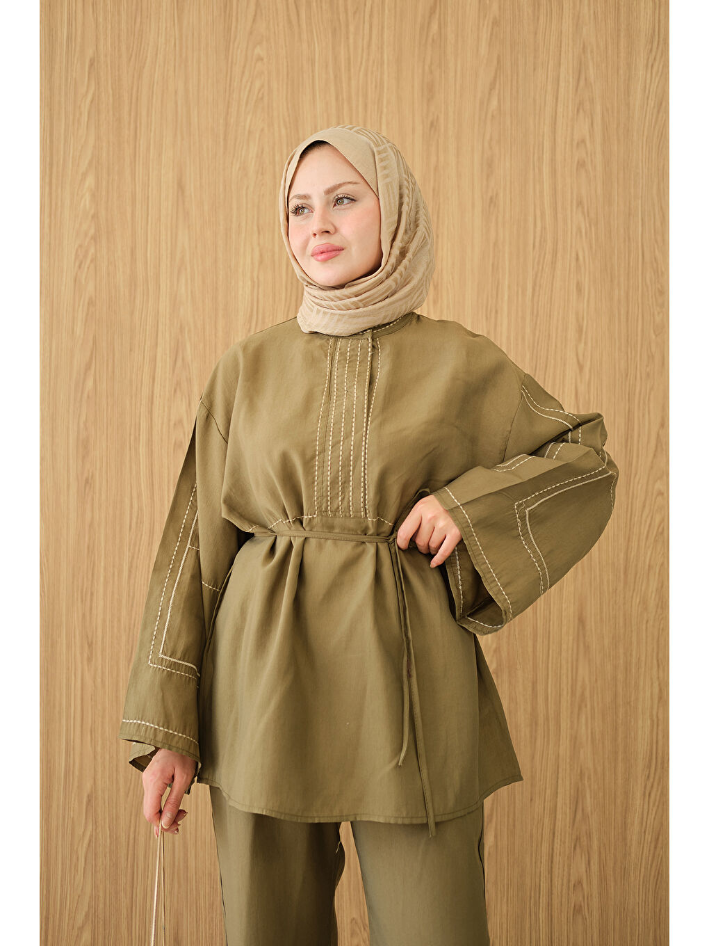 Kadın Nakış Detay Bel Bağlamalı Takım Haki Yeşil-4