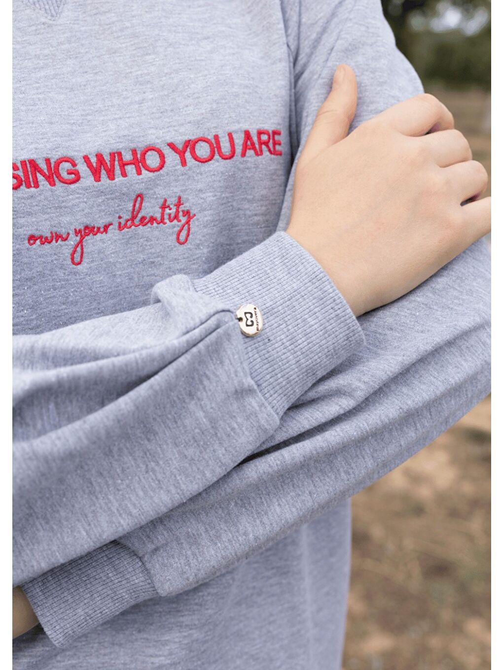 Gri Tesettür Eşofman Üstü- Who You Are-4