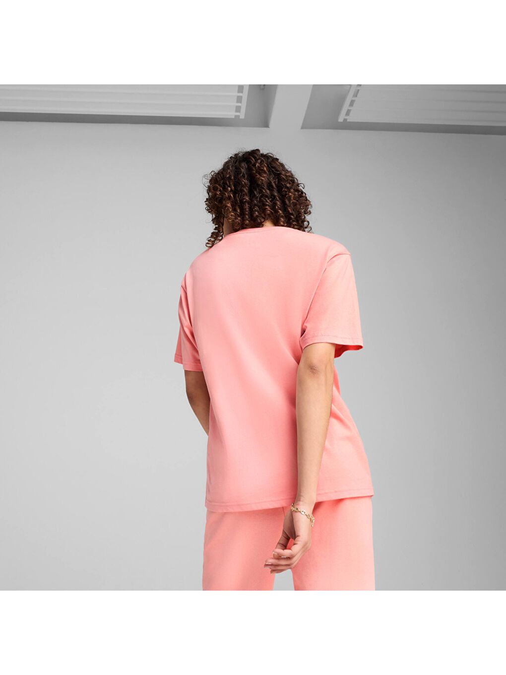 Pembe GRAPHICS Fruity Kadın Antrenman Tişörtü-1