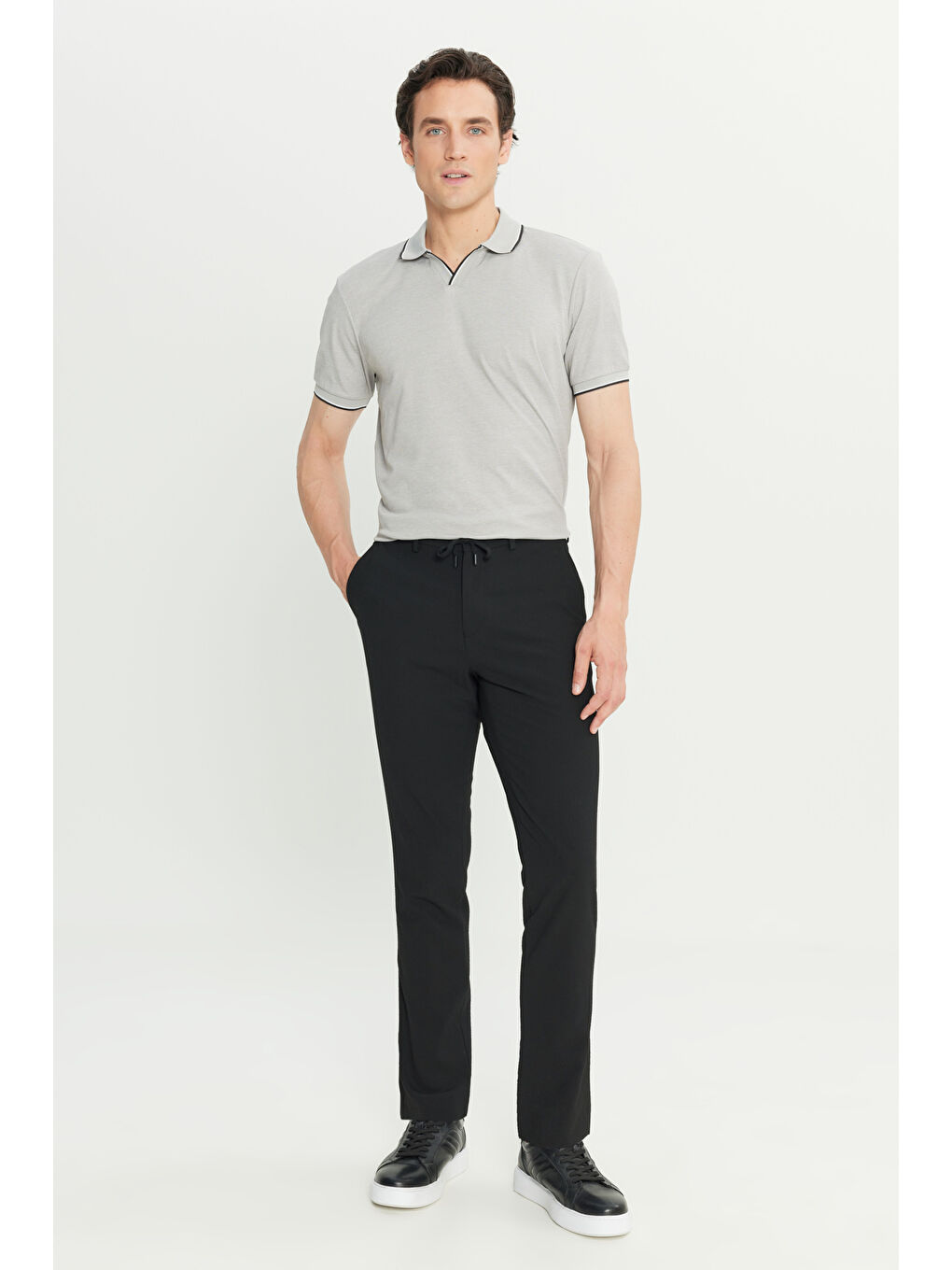 Erkek Siyah Slim Fit Dar Kesim Gofre Desenli Beli Bağlamalı Yan Cepli Travel Casual Pantolon-2